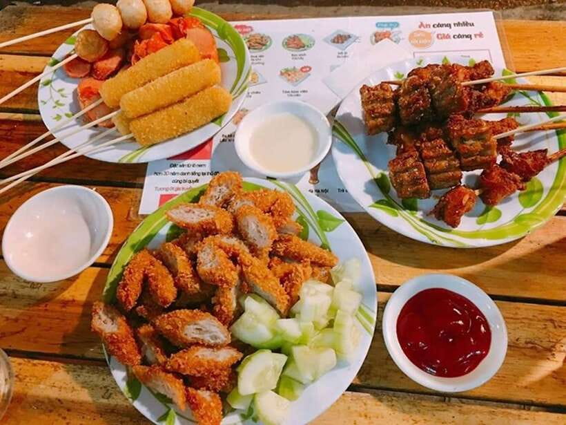 Hanoi: Eat Like a Local Small Group Street Food Tour - Crunch, Dough, and Noodles: The Snacks That Make Hanoi Feel Real