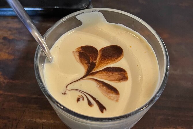 Hanoi Food and Fun - Street food walking tour - How this Hanoi street food tour feels (and why it works)