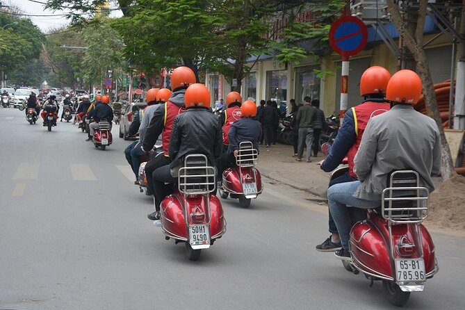 Hanoi Food Tours: Hanoi Foodie Scooter Tour Led By Women - How to ride smart on a Hanoi scooter food tour