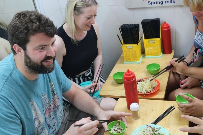 HaNoi Foodie Tour - Mini Class Coffee - Alcohol Included and the Small Group Factor: value that feels practical