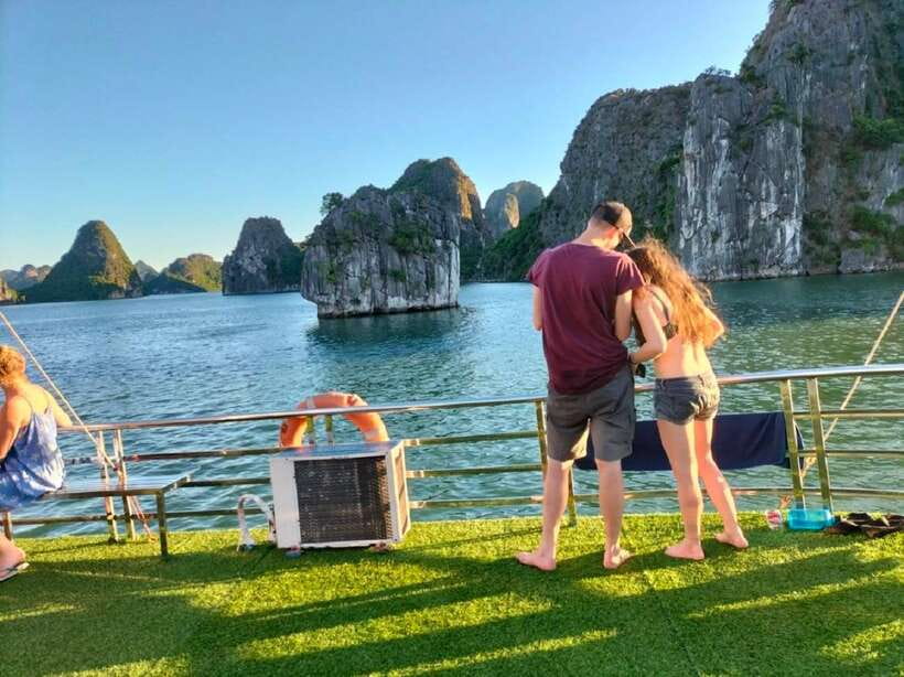 Hanoi: Full-Day Halong Bay Cruise with Swimming & Kayak Tour - Cruise views plus lunch on board: a strong start to the day