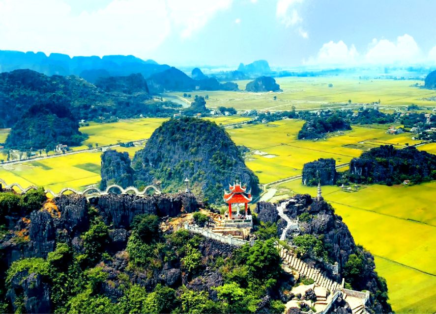 Hanoi: Full-Day Private Tam Coc Tour with Boat Ride & Lunch - From Hanoi pickup to Trang An: a smooth start you can trust