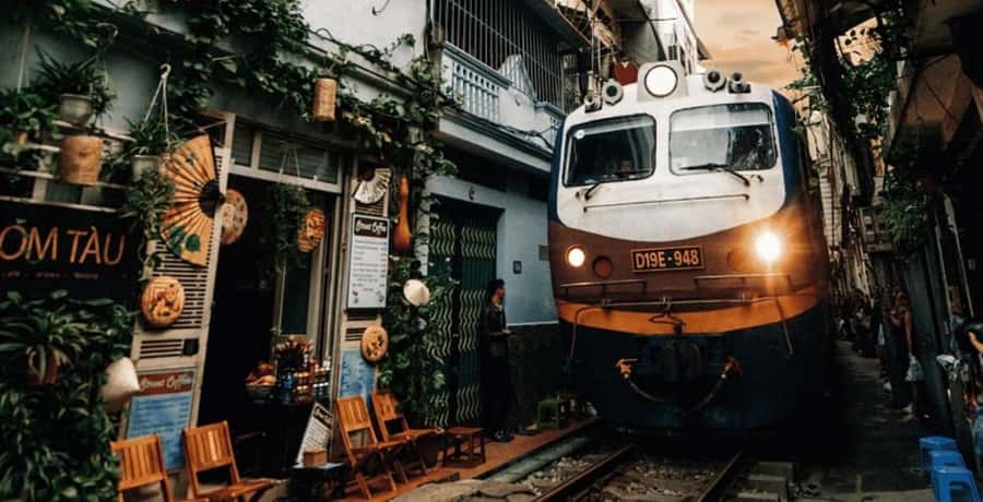 Hanoi: Guided City tour - Discover the Heart of Vietnam - Vietnam Ethnology Museum: 54 ethnic groups in everyday context