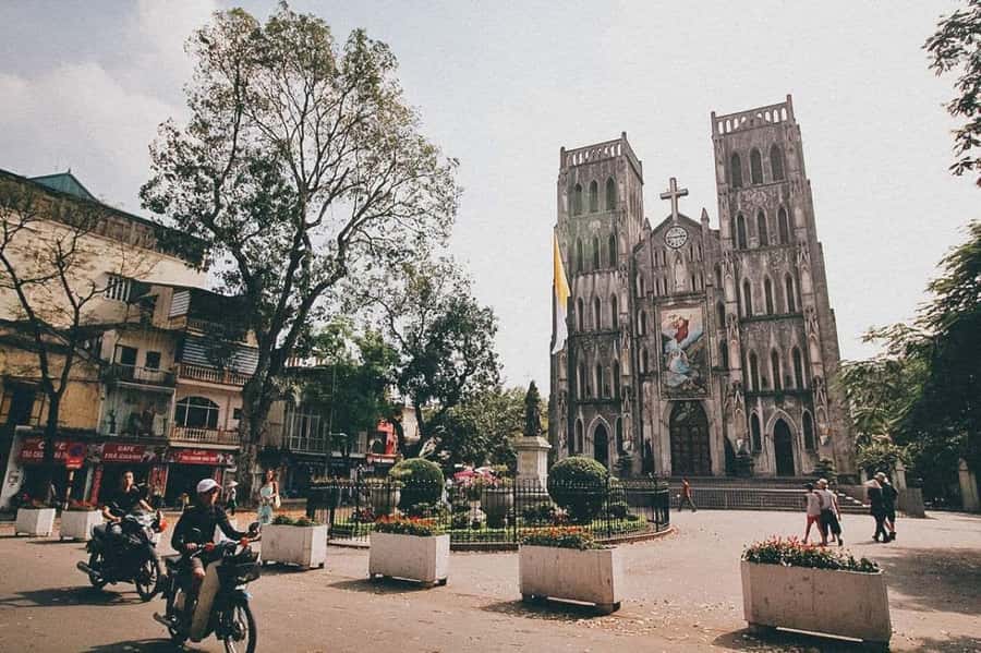 Hanoi: Guided City tour - Discover the Heart of Vietnam - Price and value for $26 per person