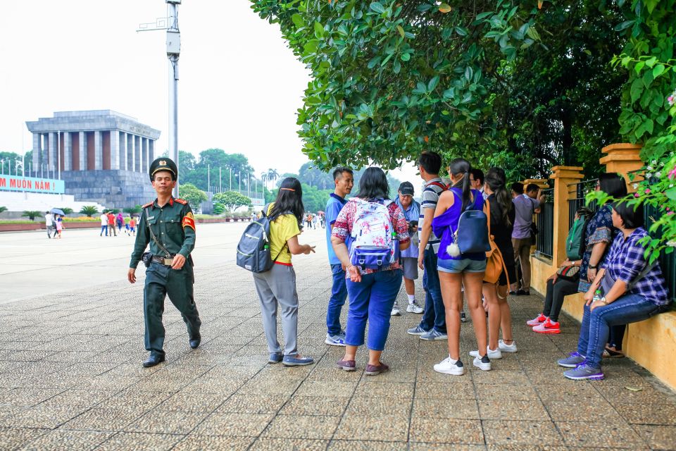 Hanoi: Guided Half-Day City Highlights Tour with Transfers - One stop you might love: the Opera House photo pass