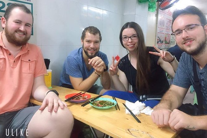 Hanoi Guided Street Food Tour Small Group - How the Old Quarter Walk Really Works (Traffic, Corners, and Timing)
