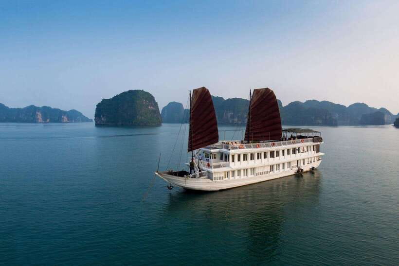Hanoi: Ha Long & Bai Tu Long Bay 1 or 2-Day Cruise - On the water: kayaking, swimming, and the water-time that matters