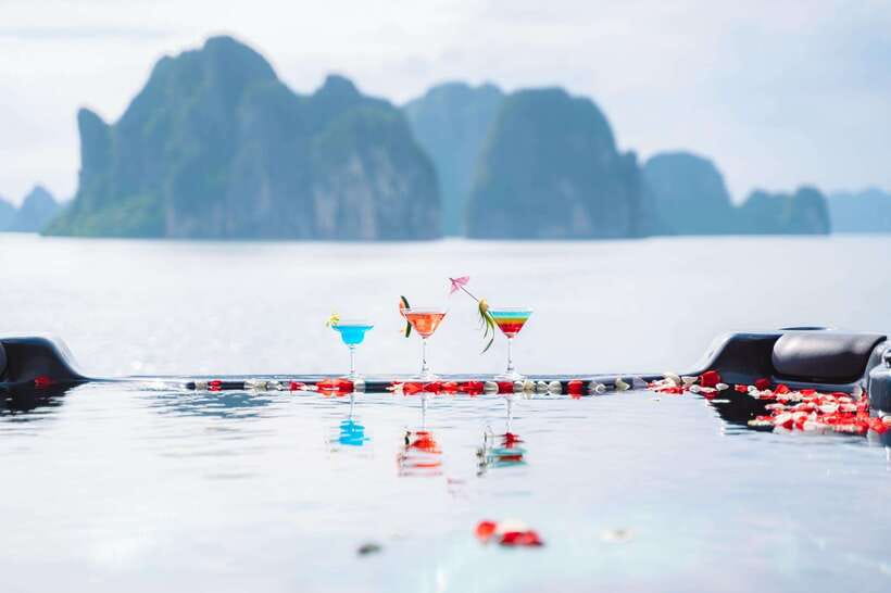 Hanoi: Ha Long Bay Day Tour - Apollo Cruise, Jacuzzi, Buffet - Board the Apollo Cruise at Tuan Chau Marina