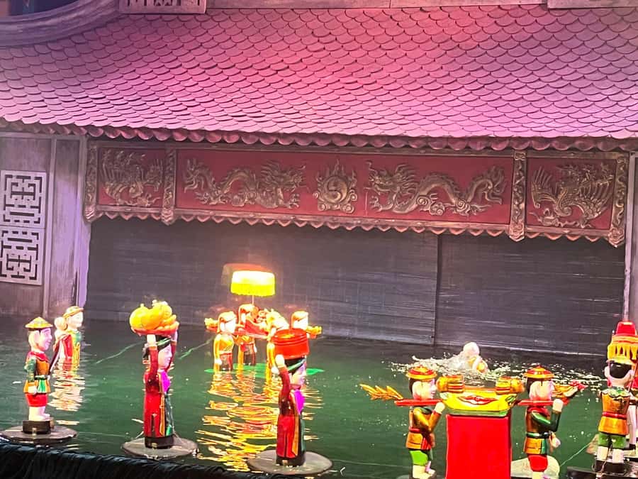 Hanoi: Half-Day City Tour with Thang Long Water Puppet Show - Stop 1: Tran Quoc Pagoda on Golden Fish Island