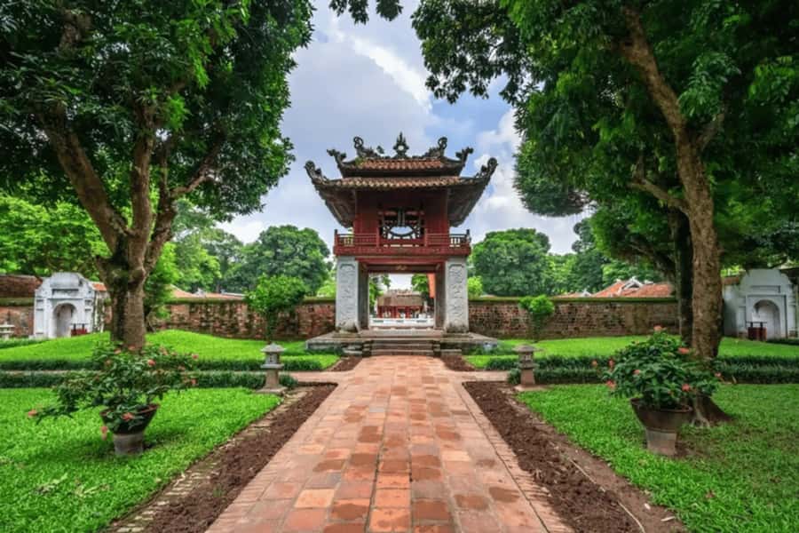 Hanoi: Half-Day City Tour with Thang Long Water Puppet Show - Stop 4 (Finish Line): Thang Long Water Puppet Theatre