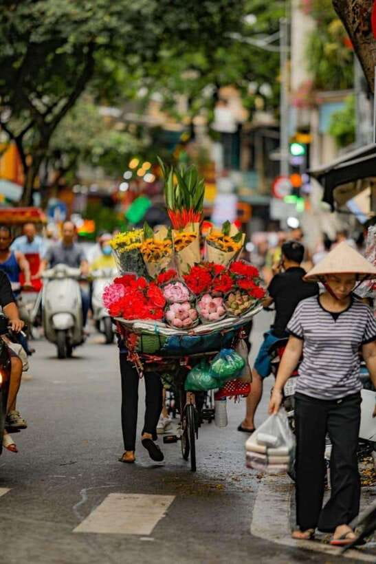 Hanoi: Half-day Private City Tour - Train Street: the railway line running through the old town