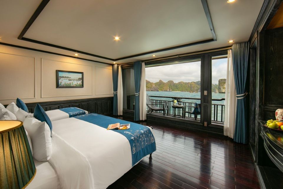 Hanoi: Halong Bay 2-Day 5-Star Balcony Cruise & Bathtub - Dark Cave and Bright Cave: up close with Ha Long Bay