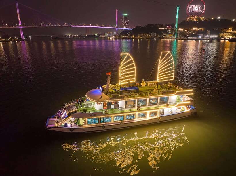 Hanoi: Halong Bay Cruise, Amazing Cave, Titov Island & Kayak - Getting to Halong Bay: Tuan Chau Port feels like the start line