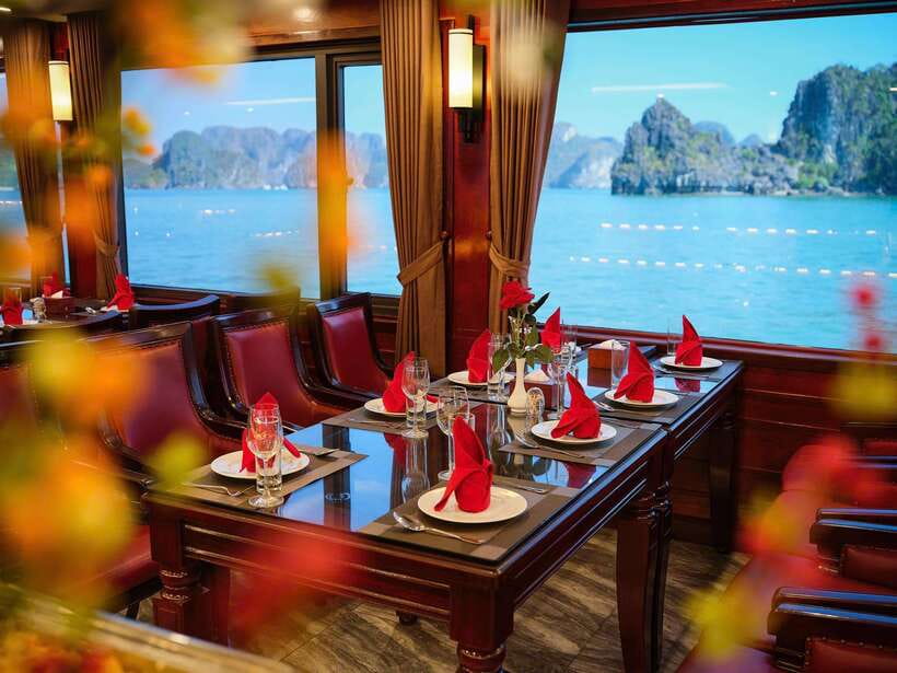 Hanoi: Halong Bay Full-Day Tour with 5-star Diamond Cruise - Sung Sot (Surprising Cave): big sights, clear walking time