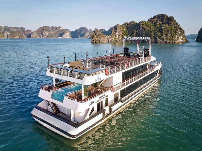 Hanoi: Halong Bay Full-Day Tour with 5-star Diamond Cruise - Diamond 5-star cruise: comfort you feel, not just marketing
