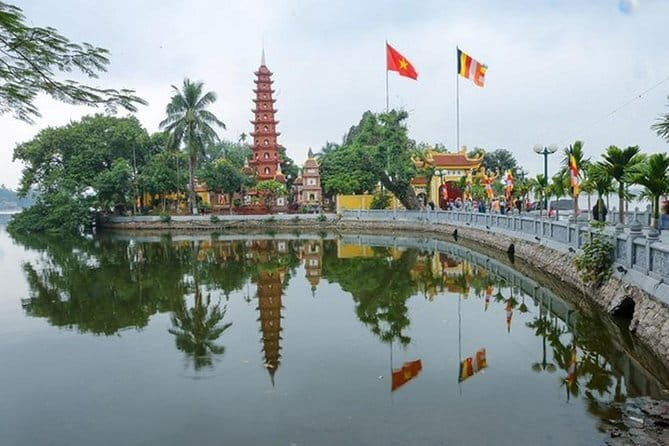 Hanoi Hidden Bites Premium Food Adventure - Price and Value: Is $35 Worth 10 Tastings in Hanoi?