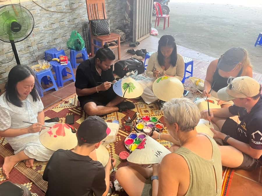 Hanoi Highlights: Incense, Hat Making, Lacquer Villages Tour - Price and value: is $12 fair for what you get?