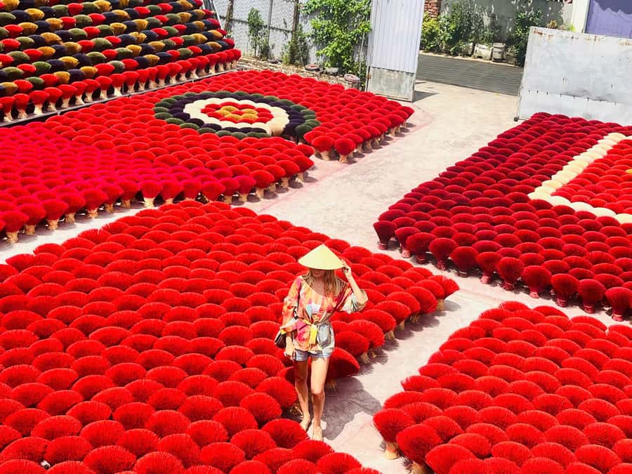 Hanoi: Incense, Hat-Making, Lacquer Villages, or City Tour - Craft Villages vs City Highlights: Picking the Right Hanoi Option