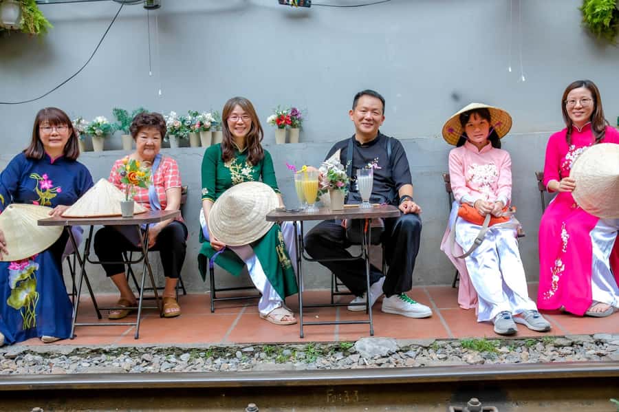 Hanoi: Instagram-Worthy Tour of City’s Most Scenic Spots - 3 Hours In Hanoi: How the Photo-First Format Works