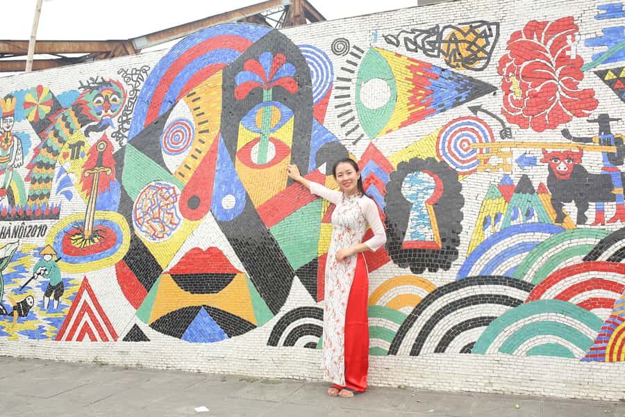Hanoi: Instagram-Worthy Tour of City’s Most Scenic Spots - What to Bring (and Wear) for Better Pictures in Hanoi