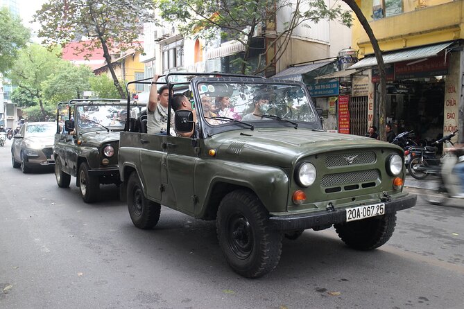 Hanoi Jeep Tours Led By Women: Hanoi City Jeep Tours - Long Bien Bridge: photos are good, perspective is better