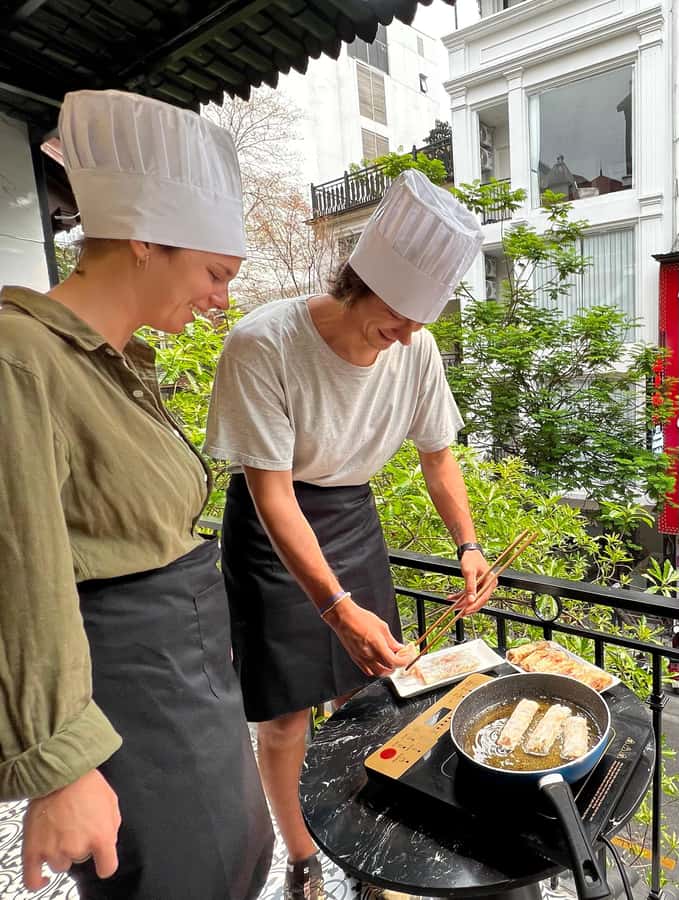 Hanoi: Maya Traditional Cooking Class & Market Tour - Papaya Salad (Gỏi Đu Đủ): Sour-Sweet Balance You Can Taste