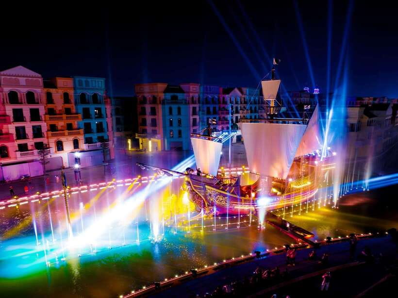 Hanoi: Mega Grand World with Bat Trang Pottery Village - Mega Grand World at sunset: what makes it worth your evening