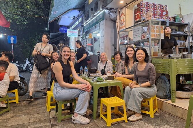 Hanoi Michelin Star Food Tour Via Jeep, Vespa or Motorbike - Stop 2: phở gà at Phở Gà Nguyệt (Michelin-nominated)