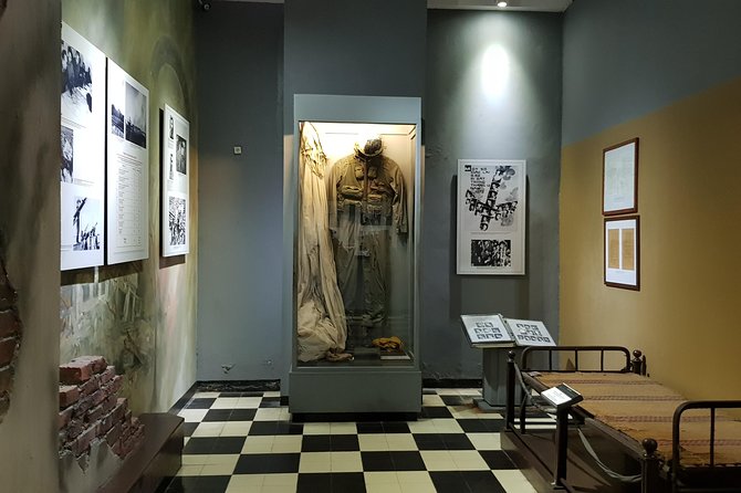 Hanoi Military tour for Half day city - What You Really Get with a Private AC Tour and an English Guide