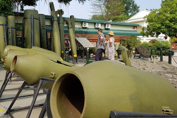 Hanoi Military tour for Half day city - Truc Bach Lake Stops: McCain Memorial and the Downed B-52 at Hữu Tiep