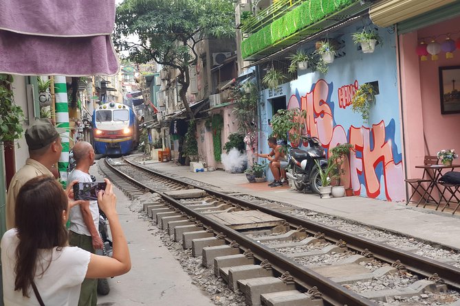 Hanoi Motorbike Tour: Food, Culture and Fun by Vintage Motorbike - Stop 2: Ba Dinh Square and Hanoi’s layered identity