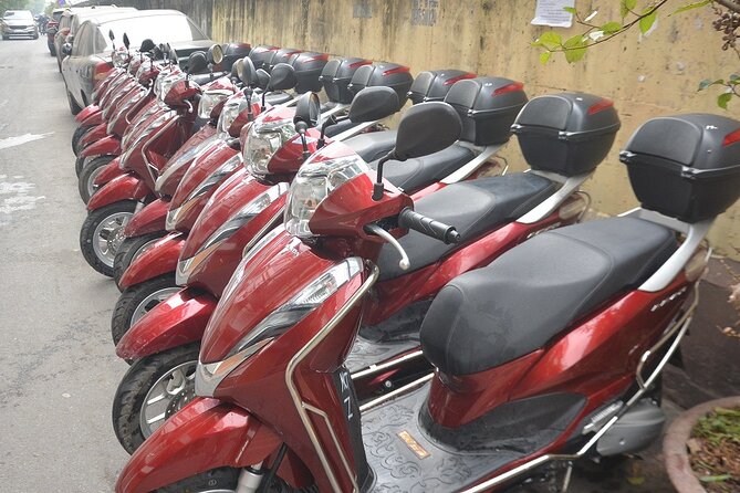 Hanoi Motorbike Tour Led By Women - Huu Tiep Lake and the downed B-52: a heavier stop with context