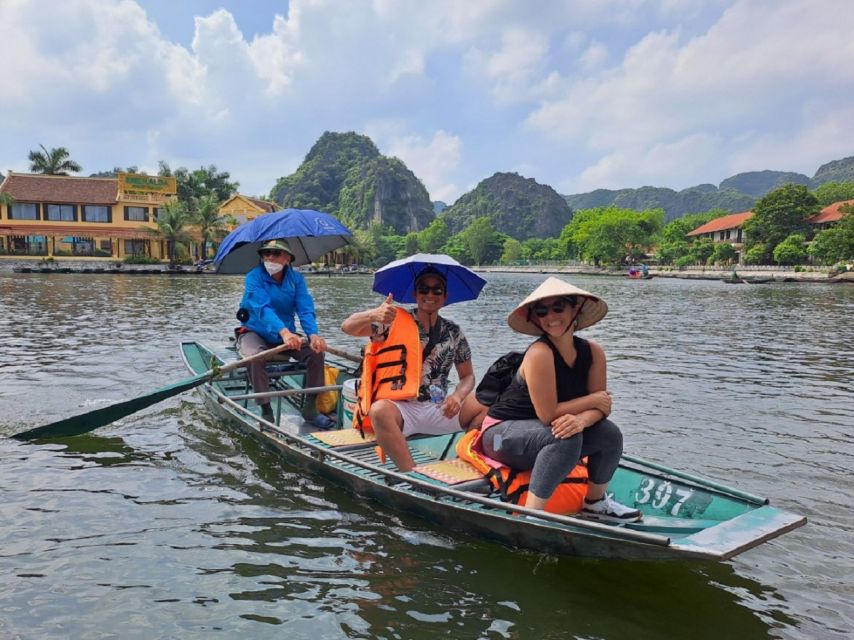 Hanoi: Ninh Binh, Hoa Lu, Tam Coc and Mua Cave Day Trip - Mua Cave and the Almost-500-Step Climb: The Big Payoff View