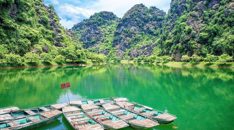Hanoi: Ninh Binh, Tam Coc, Mua Cave & Hoa Lu with cycling - Key things to love about this Ninh Binh cycling day trip
