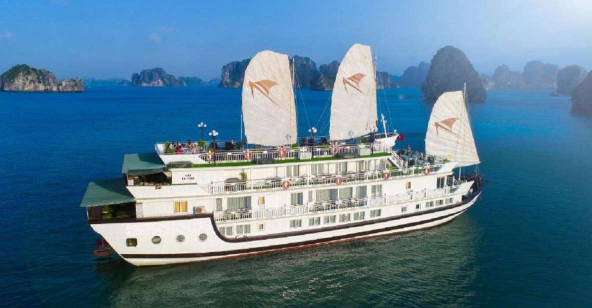 Hanoi/Ninh Binh:3 Day 2 Night Bai Tu Long Bay Luxury Junk - Hanoi to the port: the timing that matters (and the rest stop)