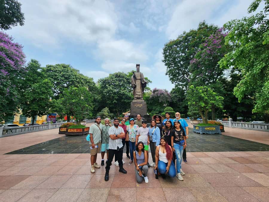 Hanoi: Old Quarter and French Quarter Walking Food Tour - Why this Hanoi food walk fits your schedule (and your appetite)
