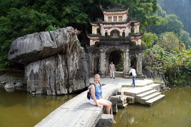 Hanoi Old Quarter City Sightseeing Private Tour With Local Guide - Should You Book This Hanoi Old Quarter Private Tour?