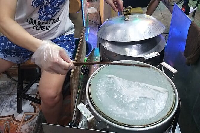 Hanoi Old Quarter Private Street Food Walking Tour - Price and value: $37 for a guide, food variety, and included drinks