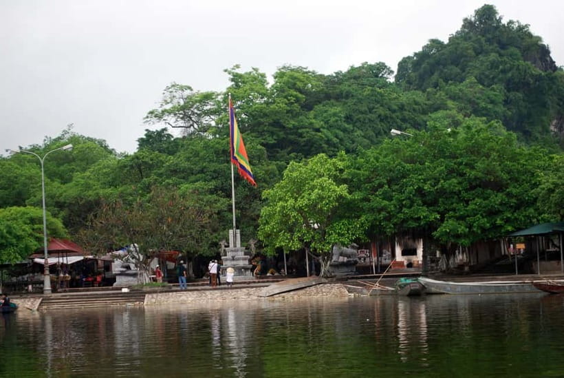 Hanoi: Perfume Pagoda Day Tour with Boat Ride & Cave Visit - Price and add-ons: what $46 really buys you
