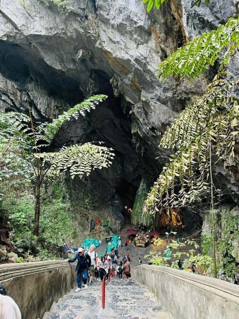 Hanoi: Perfume Pagoda Day Tour with Boat Ride & Cave Visit - Ben Duc Pier to the Yen Stream: the boat ride that sets the tone
