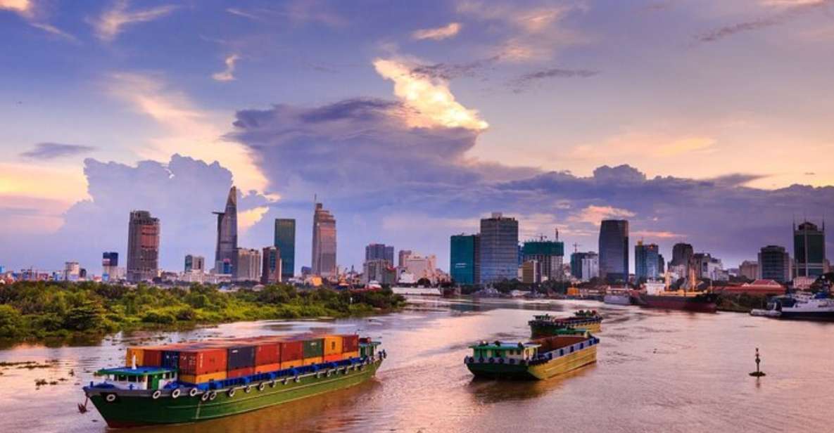 Hanoi: Private custom tour with a local guide - From Hoan Kiem Lake toward Den Ngoc Son Temple: the classic starting point