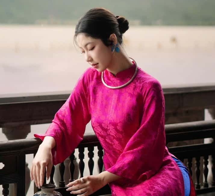 Hanoi: Rent a Traditional Ao Dai & Photo Walk in Old Quarter - Price and value: what $59 really buys you