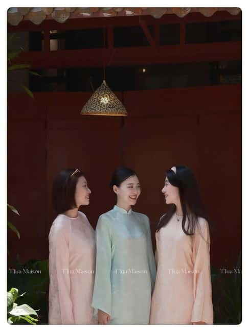 Hanoi: Rent a Traditional Ao Dai & Photo Walk in Old Quarter - Choosing your Ao Dai: fabrics, colors, and fit that looks right