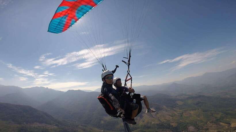 Hanoi Sky Tour: Paragliding - Your Tandem Flight: 10–20 Minutes Over Mountains and Clouds