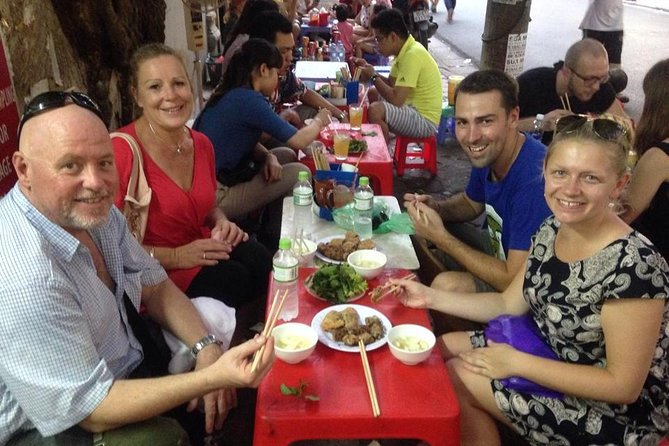 Hanoi Street Food: Small Group Walking Tour with Real Foodie - What This Hanoi Street Food Walk Gets Right