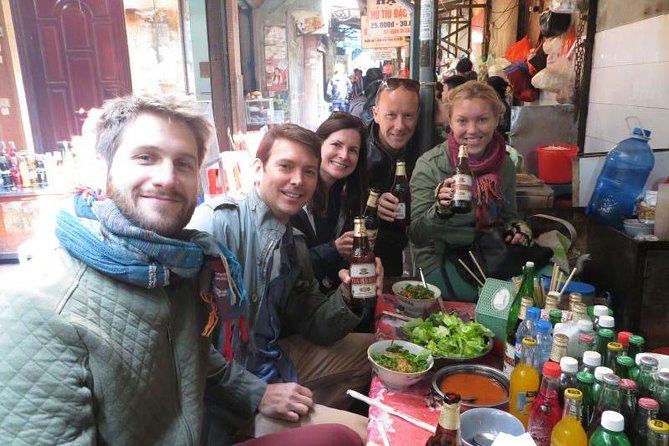 Hanoi Street Food: Small Group Walking Tour with Real Foodie - Bun Cha or Pho: The Comfort Core