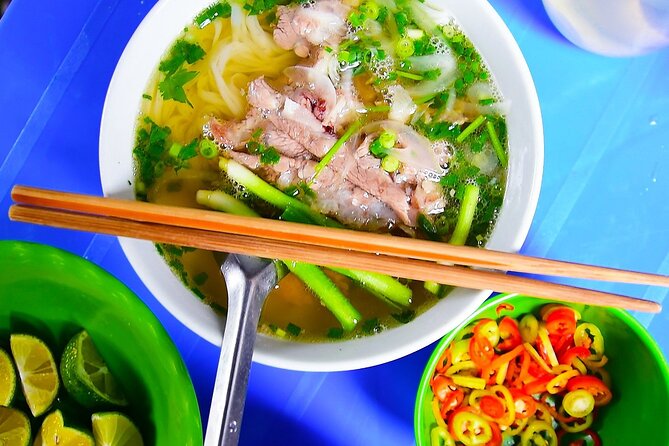 Hanoi street food tour (Private tour) - Ancient House: why one cultural stop can make the food taste better