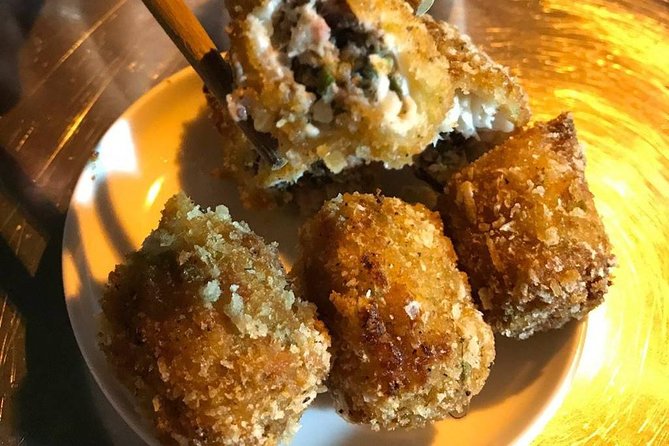Hanoi Street Food Walking Tour - Old Quarter tastings: the noodles, grills, and Hanoi snacks you’ll actually recognize