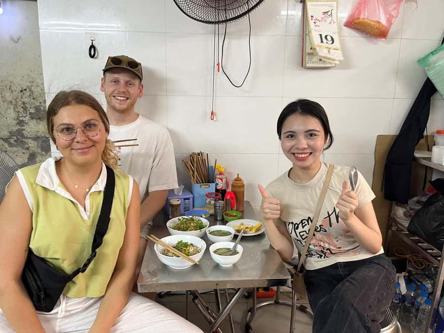 Hanoi: Street Food Walking Tour & Water Puppet Show - Who this Hanoi street food and puppet combo suits best