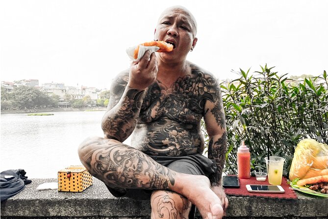 Hanoi Street Photography with a Pro – Phone & Camera - Price and value: what $35 buys you in Hanoi time